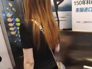 电梯泡美女 智能 AI 语音助手，让你与心仪的她在电梯里轻松互动