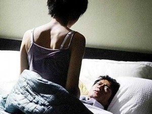 女生和男生一起相嗟嗟嗟免费观看，这是什么操作？