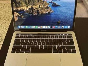 18 岁 MacBookPro 高清功能强劲，满足你的专业需求