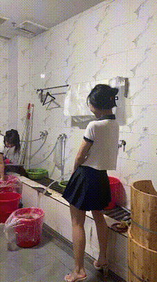 27 报女上男下动态图 GIF 图——激情互动，让你心跳加速